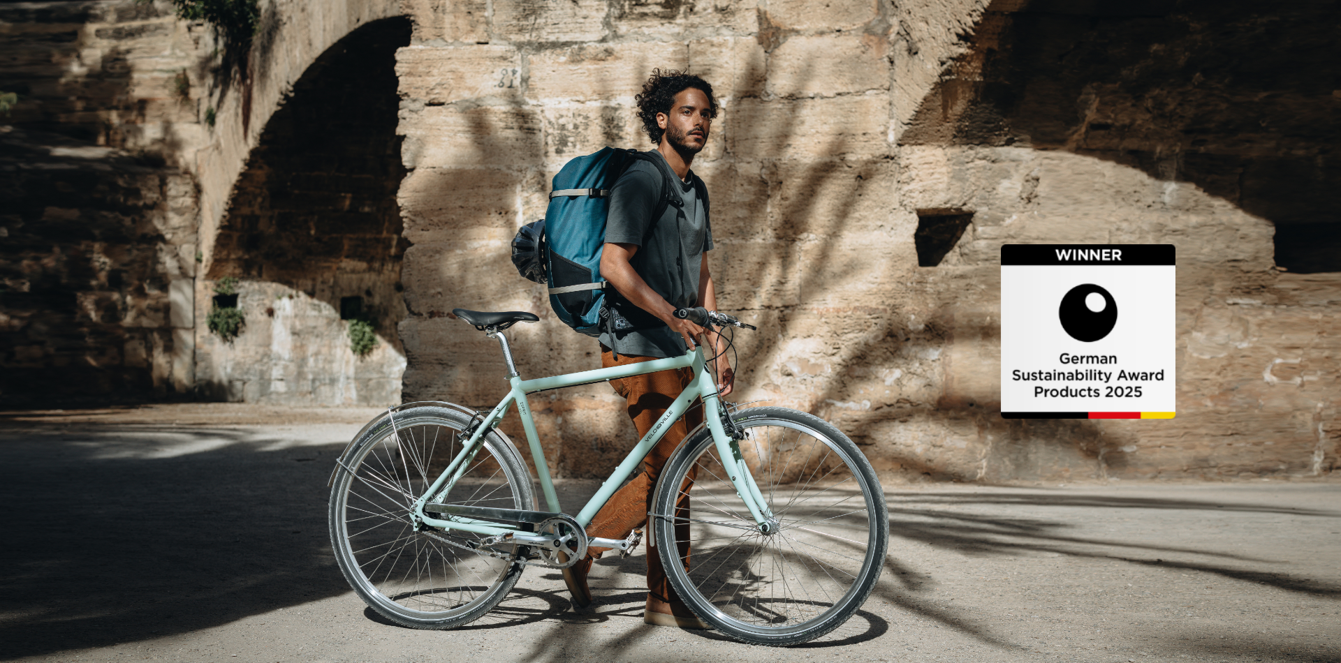 Uomo con bicicletta